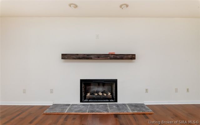 901 Clareva Road, Sellersburg, IN 47172