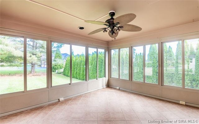 901 Clareva Road, Sellersburg, IN 47172