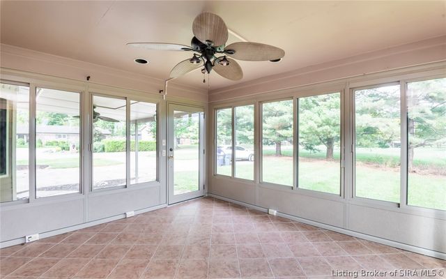 901 Clareva Road, Sellersburg, IN 47172