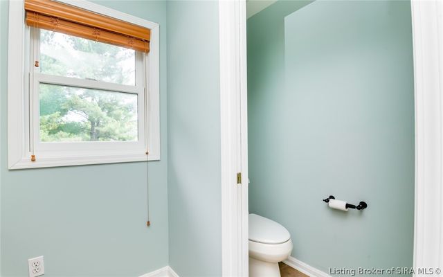 901 Clareva Road, Sellersburg, IN 47172