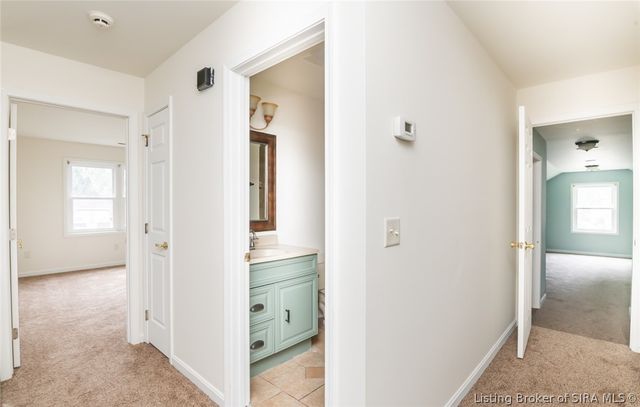 901 Clareva Road, Sellersburg, IN 47172