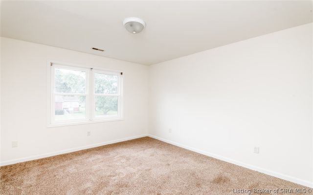 901 Clareva Road, Sellersburg, IN 47172
