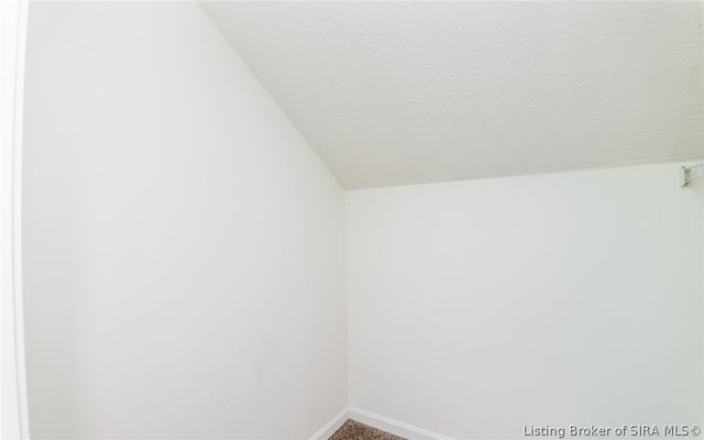901 Clareva Road, Sellersburg, IN 47172