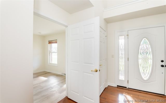 901 Clareva Road, Sellersburg, IN 47172