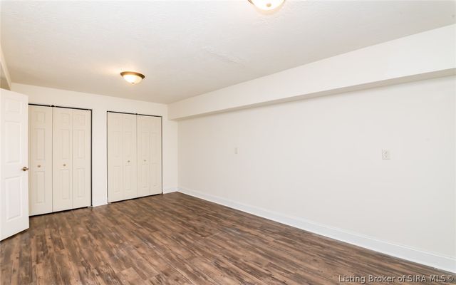 901 Clareva Road, Sellersburg, IN 47172