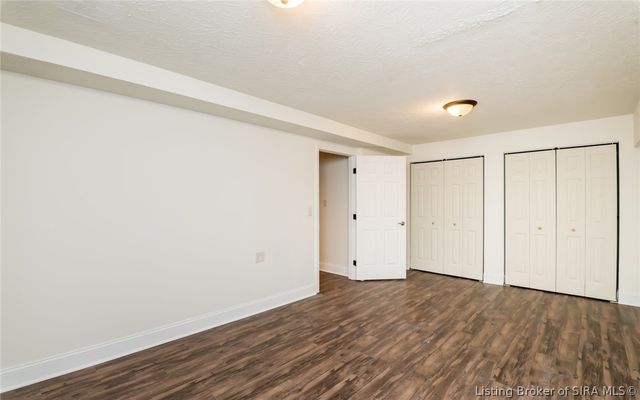 901 Clareva Road, Sellersburg, IN 47172