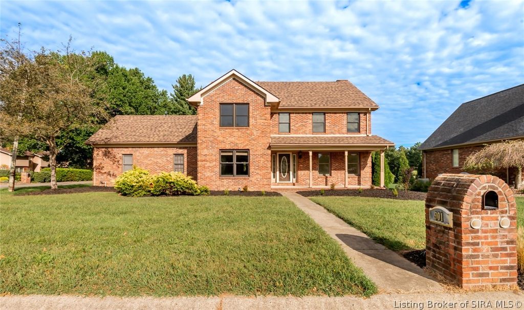 901 Clareva Road, Sellersburg, IN 47172