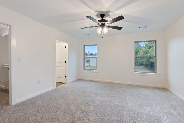 305 Parkway Avenue, Morrilton, AR 72110