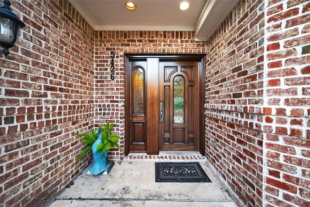 5426 Lampasas Street, Houston, TX 77056