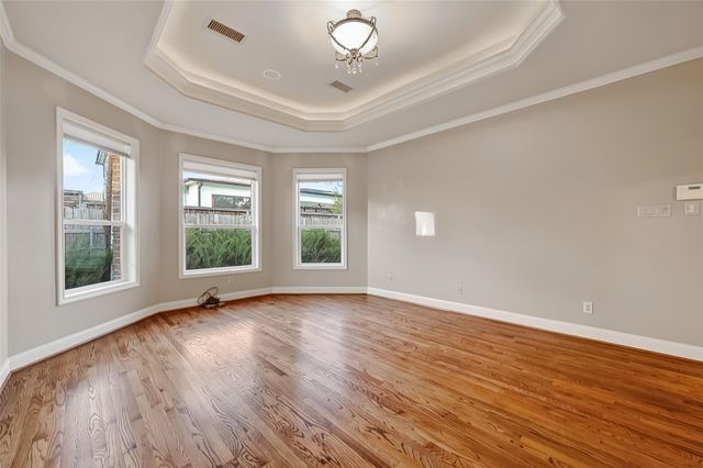 5426 Lampasas Street, Houston, TX 77056