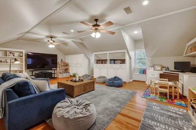 5426 Lampasas Street, Houston, TX 77056