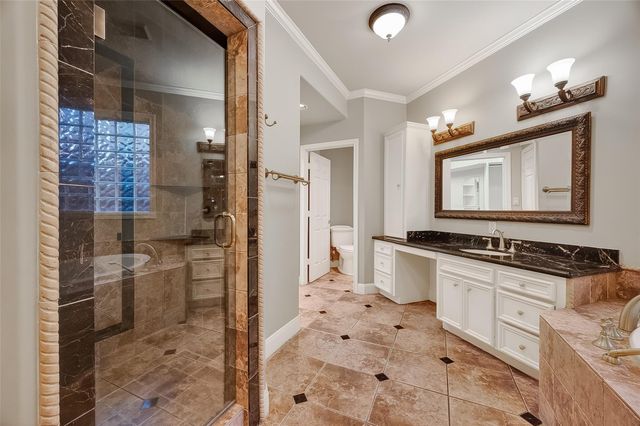 5426 Lampasas Street, Houston, TX 77056