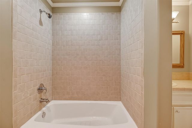 5426 Lampasas Street, Houston, TX 77056