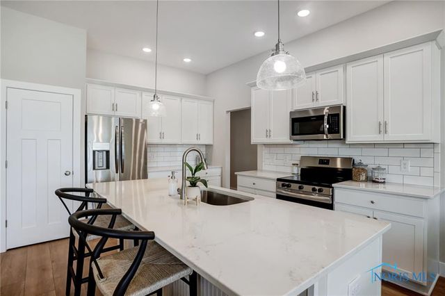 15114 Sugar Maple Drive, Perrysburg, OH 43551