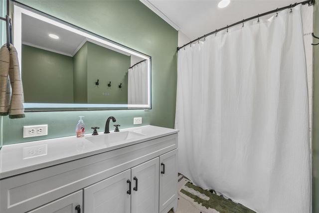3120 Bever, Cedar Rapids, IA 52403