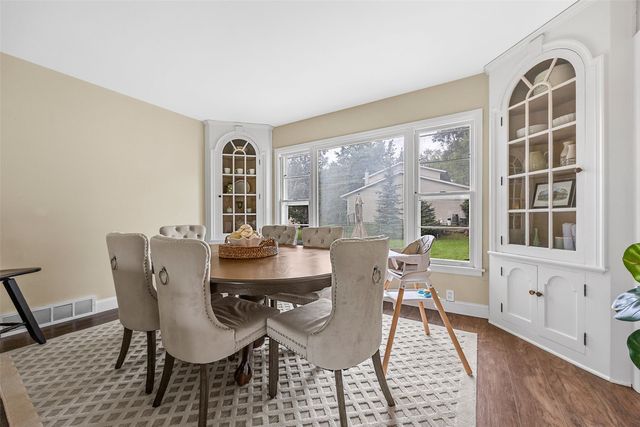 3120 Bever, Cedar Rapids, IA 52403