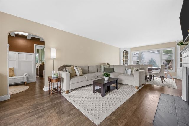 3120 Bever, Cedar Rapids, IA 52403