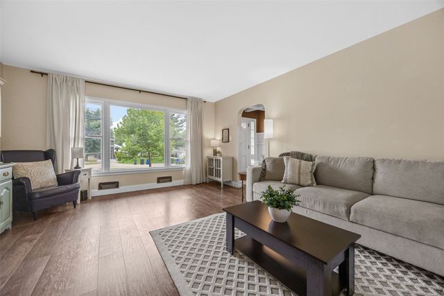 3120 Bever, Cedar Rapids, IA 52403