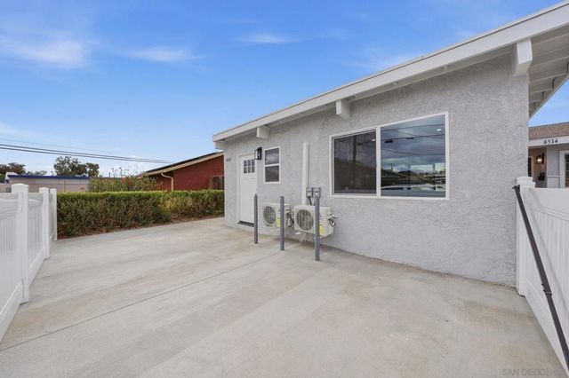 8514 Glenhaven, San Diego, CA 92123