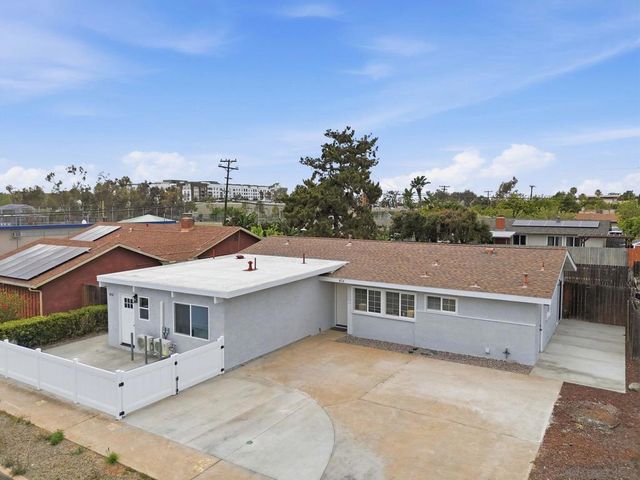 8514 Glenhaven, San Diego, CA 92123
