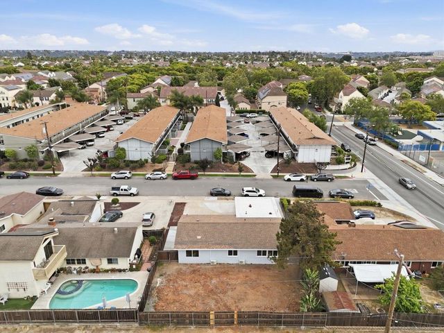 8514 Glenhaven, San Diego, CA 92123