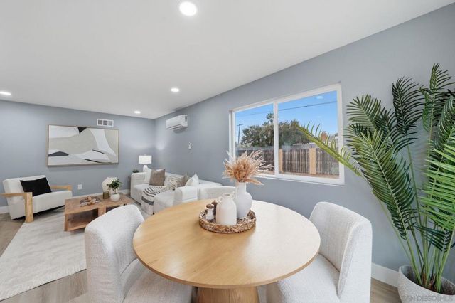8514 Glenhaven, San Diego, CA 92123