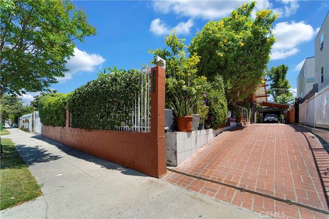 3990 La Salle, Los Angeles, CA 90062