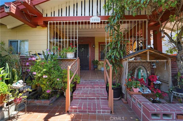 3990 La Salle, Los Angeles, CA 90062