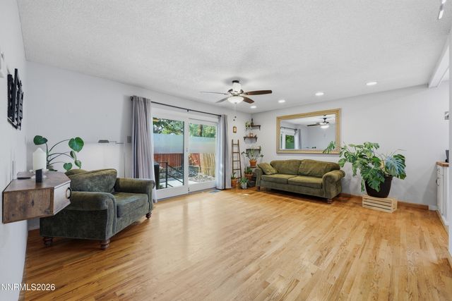 1215 Colusa Drive, Reno, NV 89503