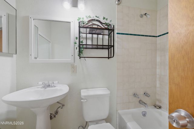 1215 Colusa Drive, Reno, NV 89503