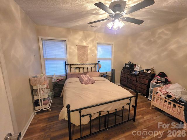 2110 Twin Avenue, Gastonia, NC 28052