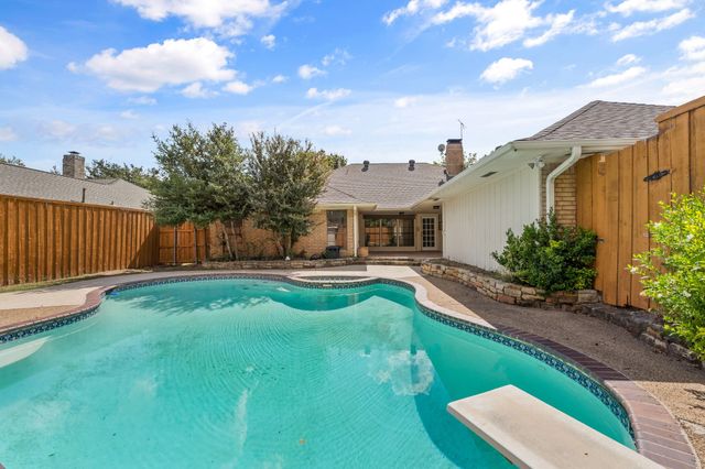 238 High Brook Drive, Richardson, TX 75080