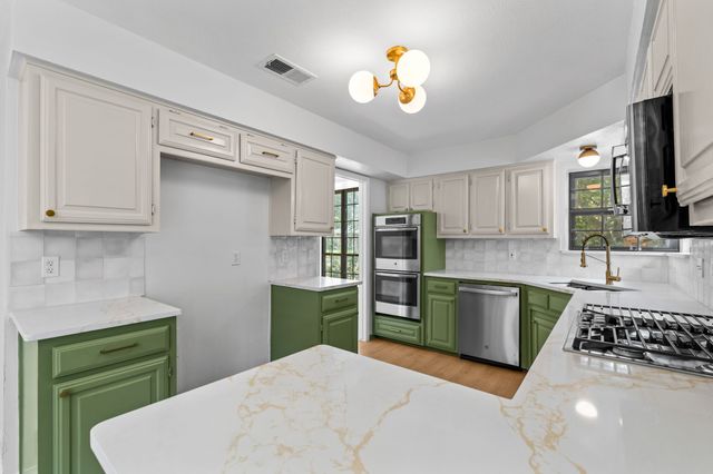 238 High Brook Drive, Richardson, TX 75080