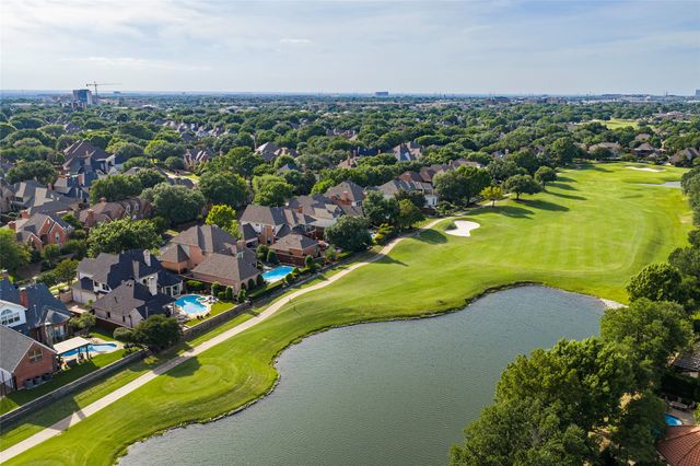 2816 Amesbury Drive, Plano, TX 75093