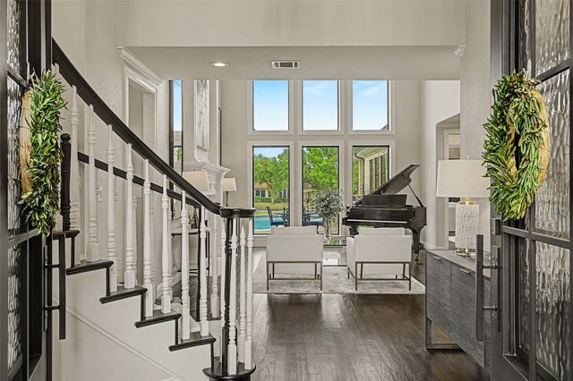 2816 Amesbury Drive, Plano, TX 75093