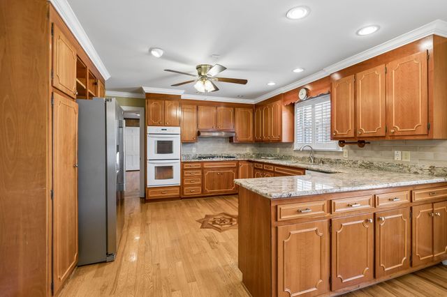 1929 Hickory Ridge Rd, Lebanon, TN 37087