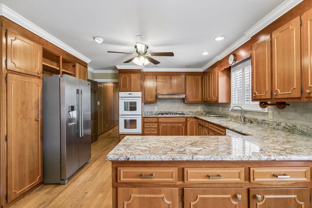 1929 Hickory Ridge Rd, Lebanon, TN 37087