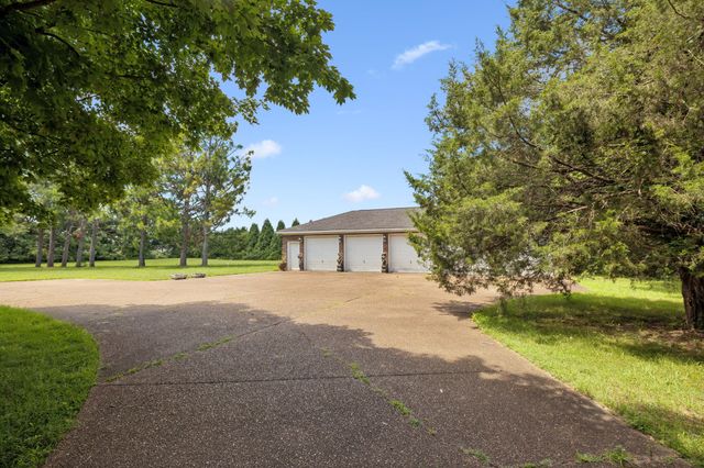 1929 Hickory Ridge Rd, Lebanon, TN 37087