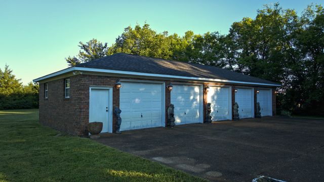 1929 Hickory Ridge Rd, Lebanon, TN 37087