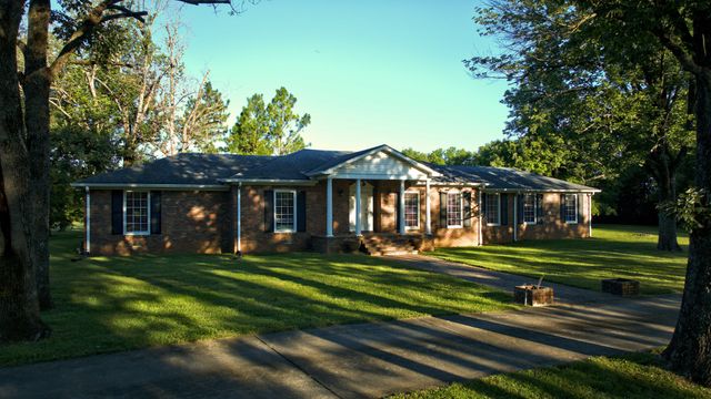 1929 Hickory Ridge Rd, Lebanon, TN 37087