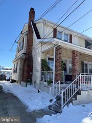 133 N LLANWELLYN AVE, Glenolden, PA 19036