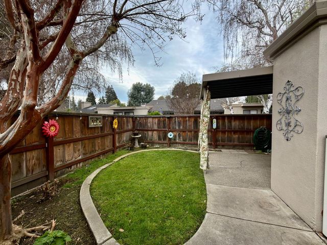 3532 W Benjamin Holt Dr, Stockton, CA 95219