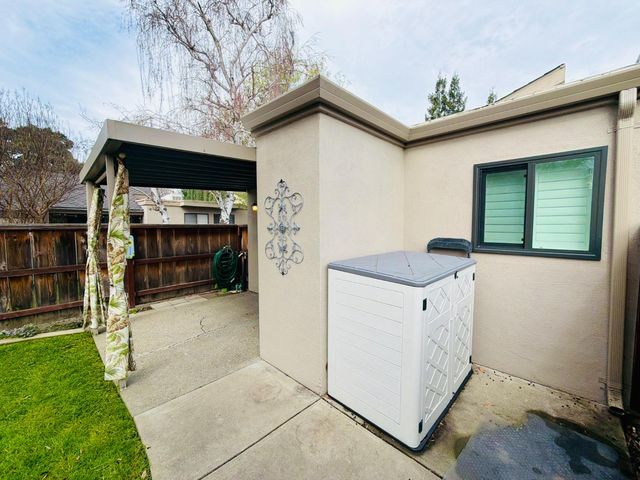 3532 W Benjamin Holt Dr, Stockton, CA 95219