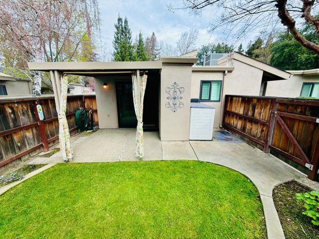 3532 W Benjamin Holt Dr, Stockton, CA 95219
