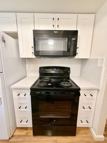 3532 W Benjamin Holt Dr, Stockton, CA 95219