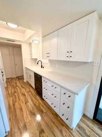 3532 W Benjamin Holt Dr, Stockton, CA 95219