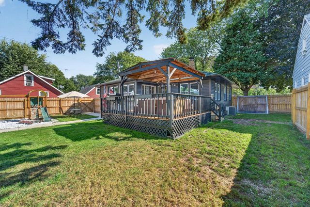 3049 S 31st STREET, Milwaukee, WI 53215