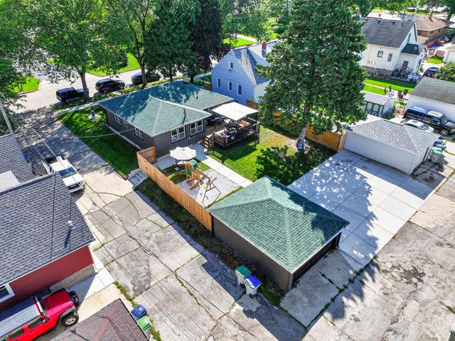 3049 S 31st STREET, Milwaukee, WI 53215
