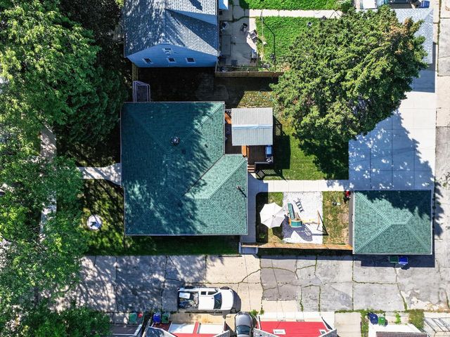 3049 S 31st STREET, Milwaukee, WI 53215