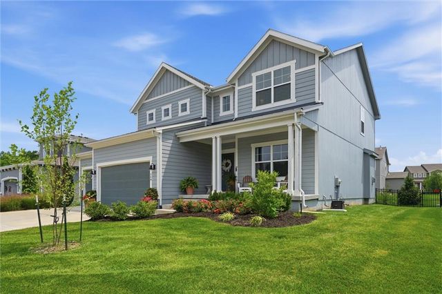 140 SE Riley Street, Lee's Summit, MO 64064